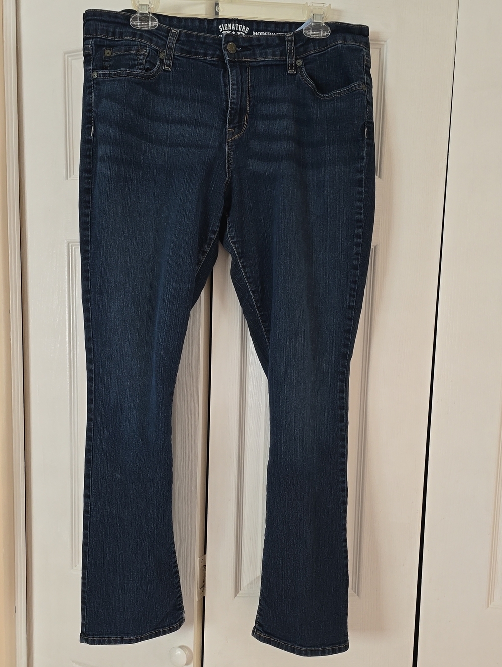 Signature by Levi Strauss Dark Blue Boot Cut Jeans